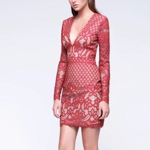 Stylestalker Lani long sleeve mini dress in Earth Red size L